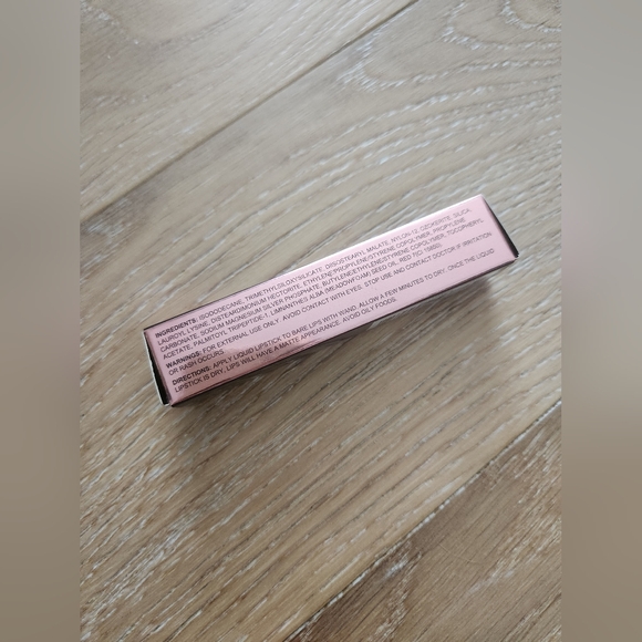 LORDE AND BELLE | NWOT REALHER matte liquid lipstick in I Am Adaptable - Picture 4 of 5